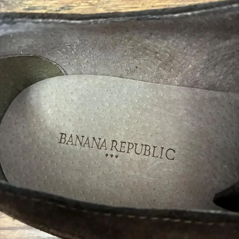 Banana republic brown suede lace